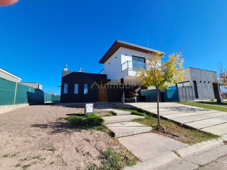 Casa en Venta en Lujan de Cuyo, Mendoza