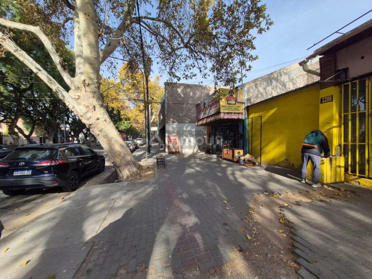 Local Comercial en Venta en Capital, Mendoza