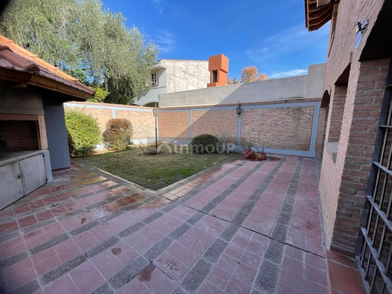 Casa en Venta en Capital, Mendoza