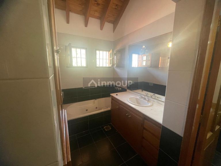 Casa en Venta en Capital, Mendoza