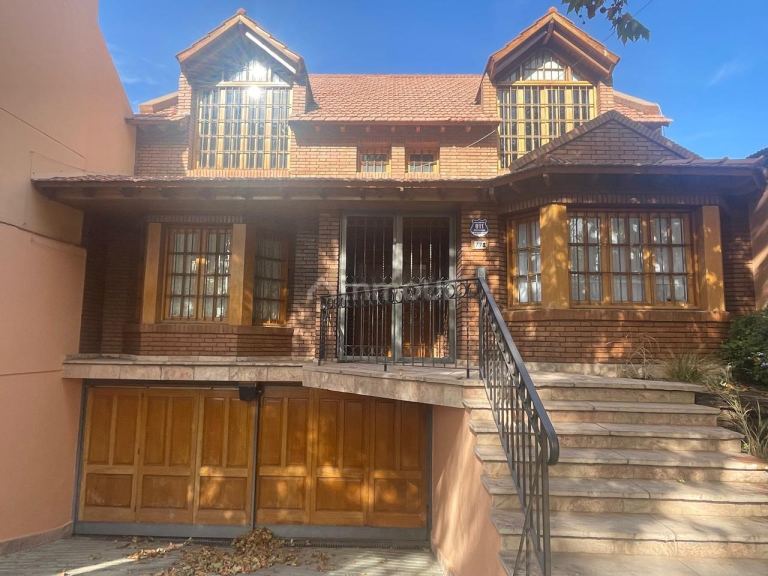 Chalet en Venta en Capital, Mendoza
