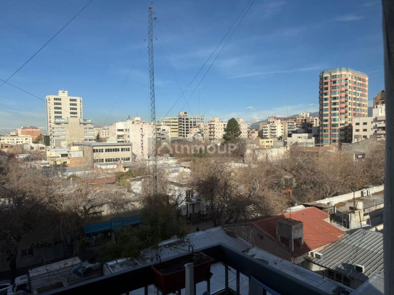 Departamento en Alquiler en Capital, Mendoza