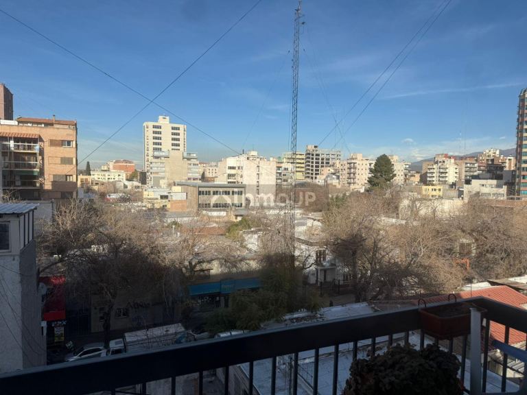 Departamento en Alquiler en Capital, Mendoza