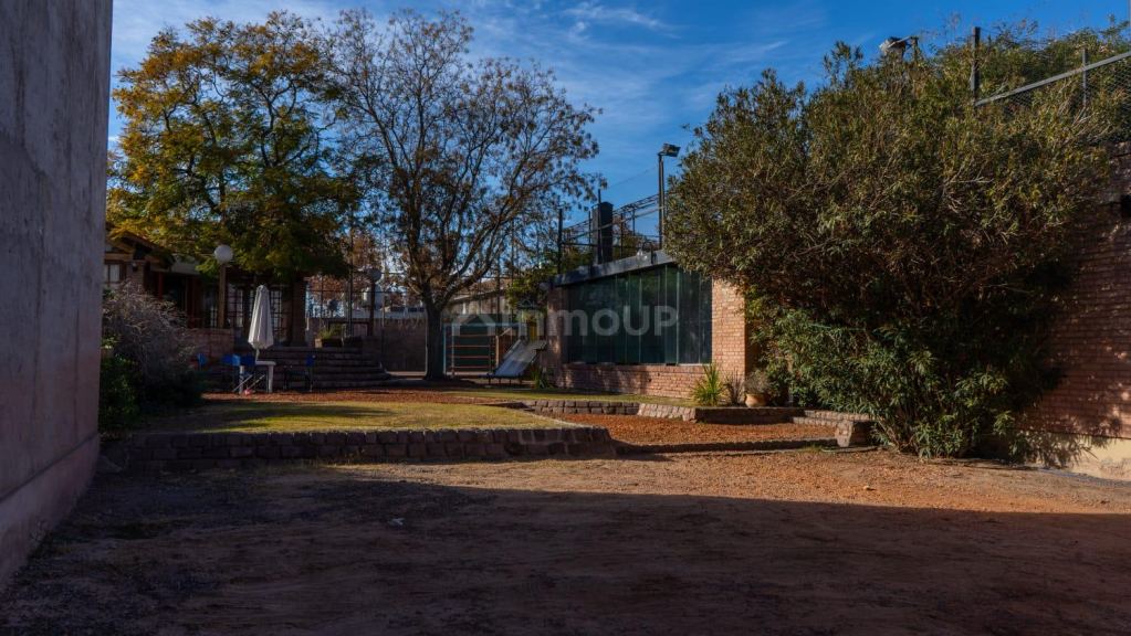 Godoy Cruz Loteo ideal para inversión y desarrollo (Quintana y Aconcagua)