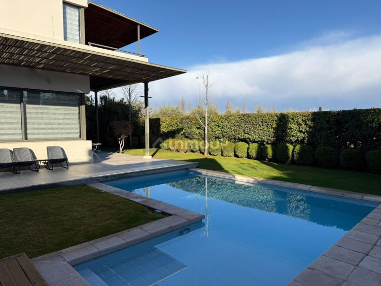 Casa en Venta en Lujan de Cuyo, Mendoza