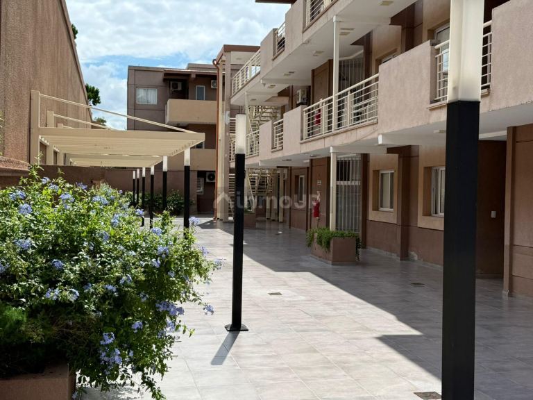 Departamento en Alquiler en Capital, Mendoza