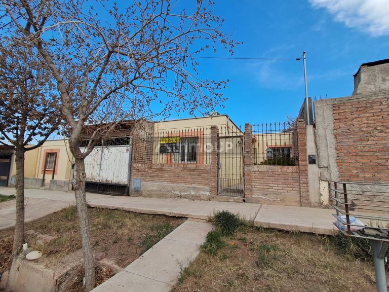 Casa en Venta en Las Heras, Mendoza