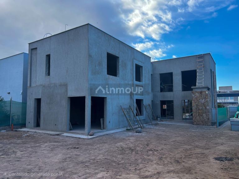 Casa en Venta en Maipu, Mendoza