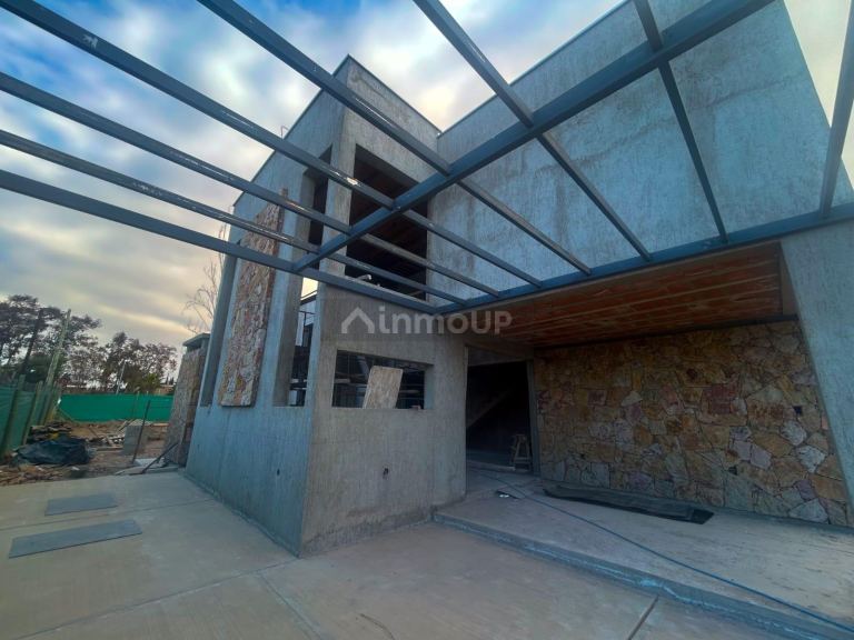 Casa en Venta en Maipu, Mendoza