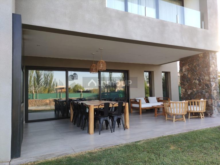 Casa en Venta en Lujan de Cuyo, Mendoza