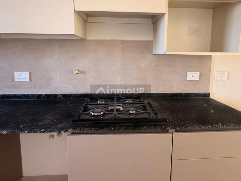 Casa en Venta en Guaymallen, Mendoza - USD 100.000 | Inmoup - 9