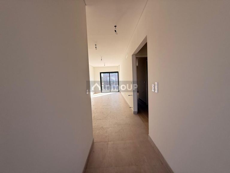 Casa en Venta en Guaymallen, Mendoza - USD 100.000 | Inmoup - 11