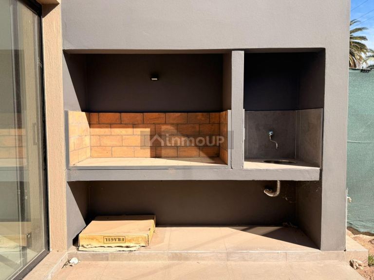 Casa en Venta en Guaymallen, Mendoza - USD 100.000 | Inmoup - 23