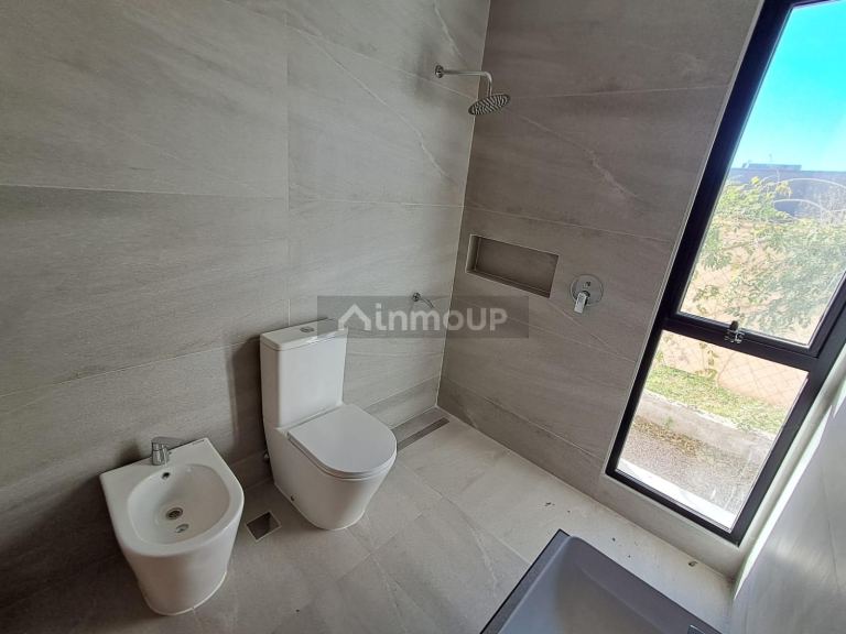 Casa en Venta en Lujan de Cuyo, Mendoza - USD 260.000 | Inmoup - 25