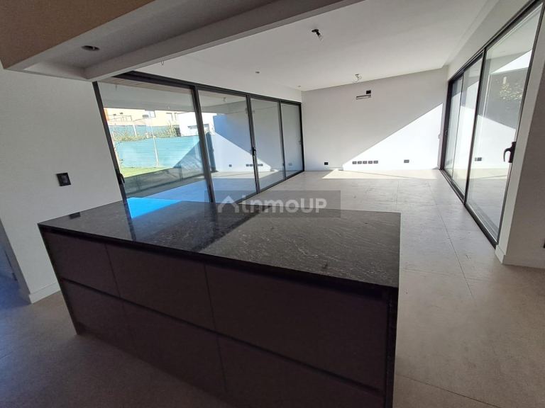 Casa en Venta en Lujan de Cuyo, Mendoza - USD 260.000 | Inmoup - 20