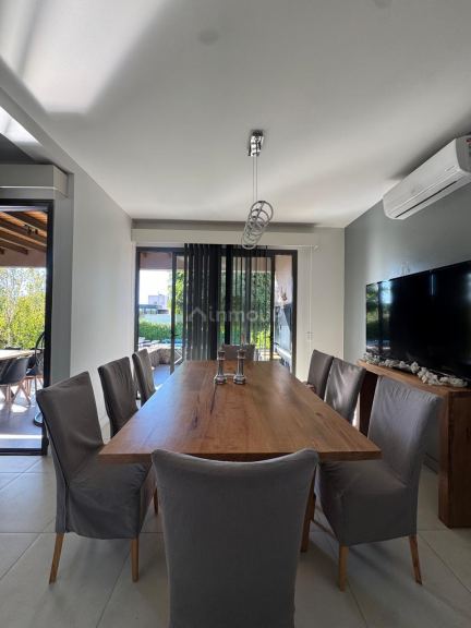 Casa en Alquiler en Lujan de Cuyo, Mendoza - USD 2.250 | Inmoup - 8