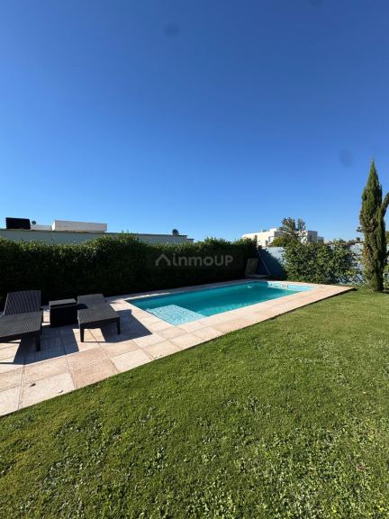 Casa en Alquiler en Lujan de Cuyo, Mendoza - USD 2.250 | Inmoup - 32