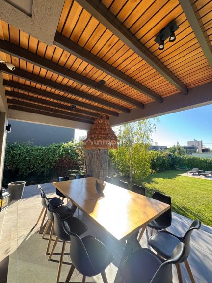 Casa en Alquiler en Lujan de Cuyo, Mendoza - USD 2.250 | Inmoup - 29