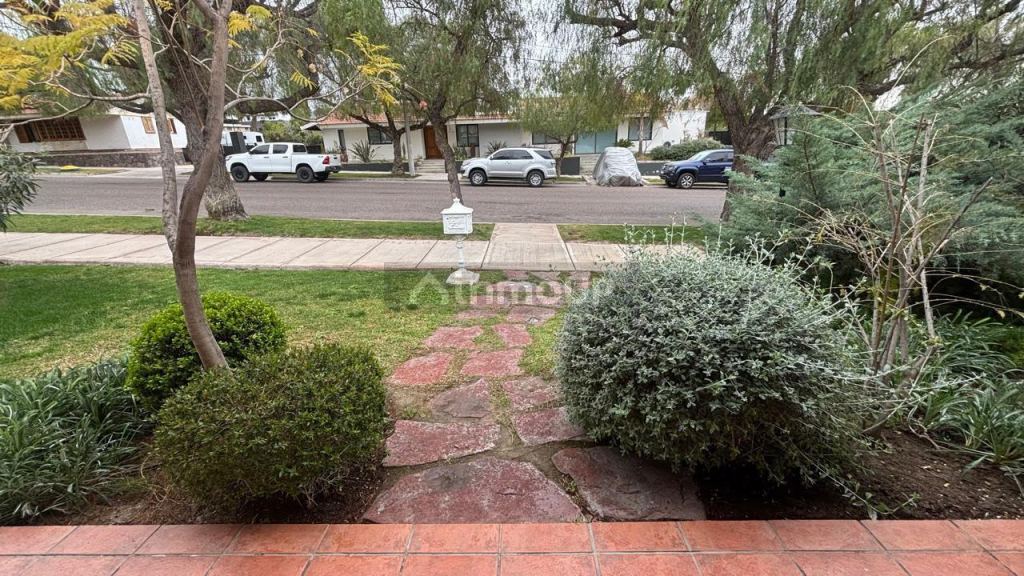 Chalet en Venta en Capital, Mendoza