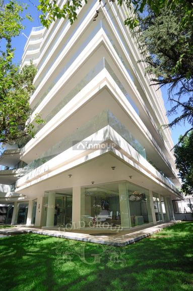 Godoy Cruz Notable depto / Edificio El Bosque / Yrigoyen 148 8°
