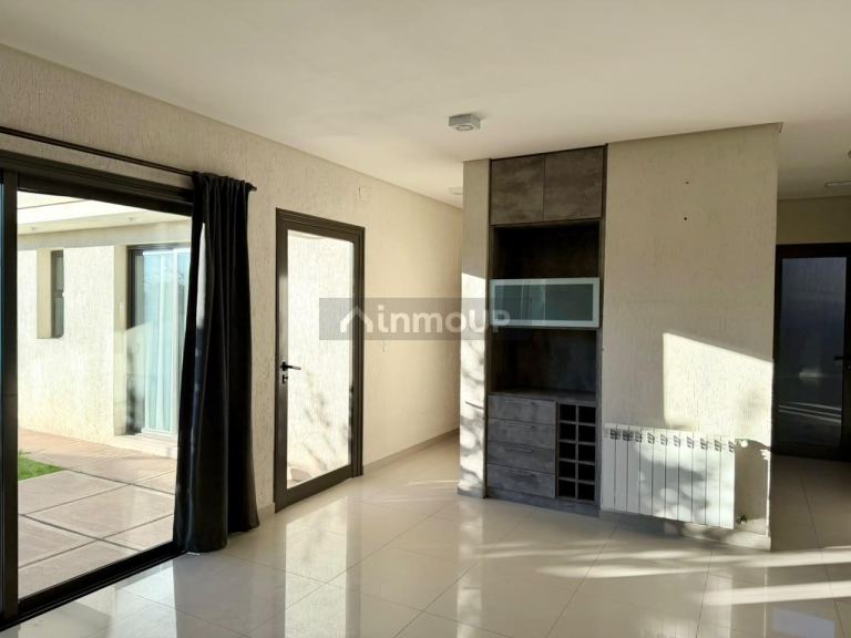 Casa en Alquiler en Lujan de Cuyo, Mendoza