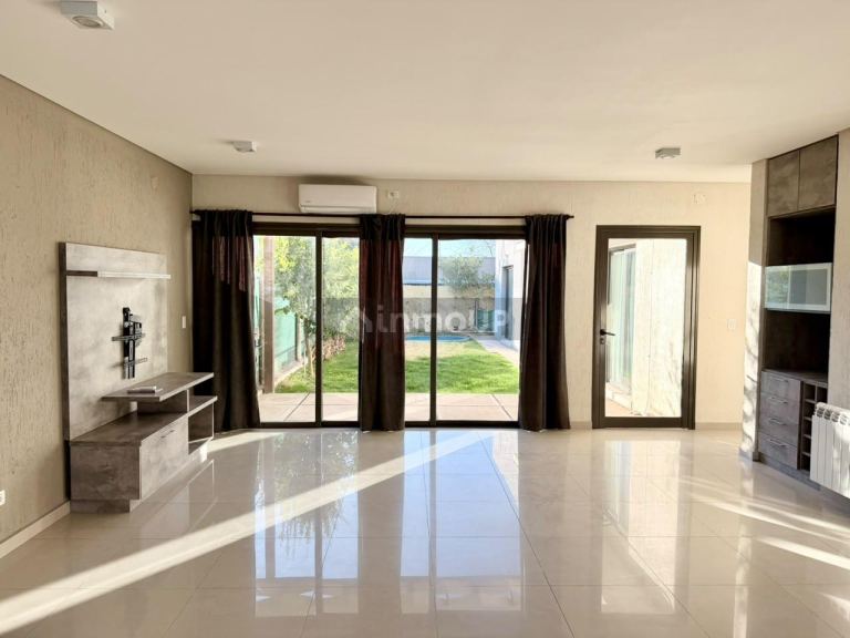 Casa en Alquiler en Lujan de Cuyo, Mendoza