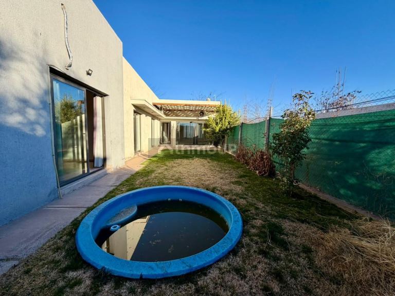 Casa en Alquiler en Lujan de Cuyo, Mendoza