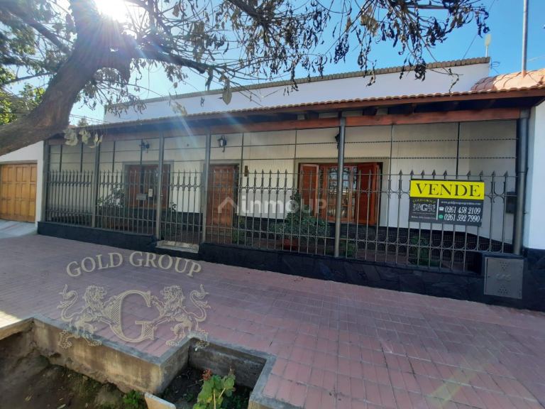Casa en Venta en Rivadavia, Mendoza