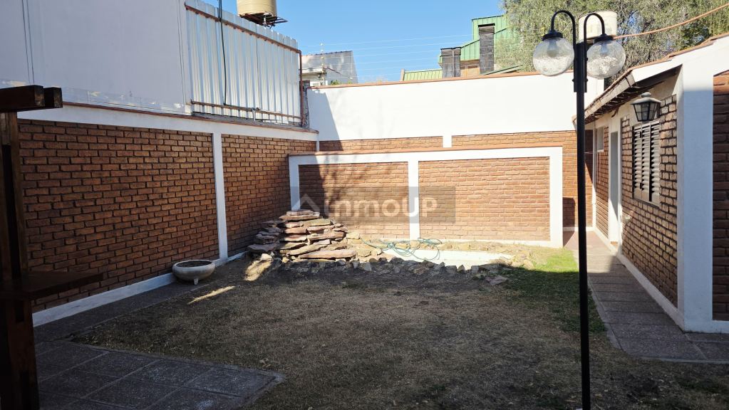 Casa en Alquiler en Godoy Cruz, Mendoza