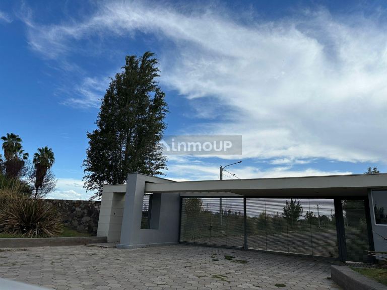 Casa en Venta en Guaymallen, Mendoza