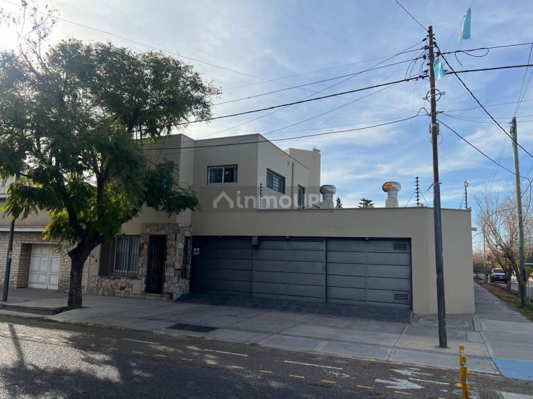 Casa en Venta en Maipu, Mendoza