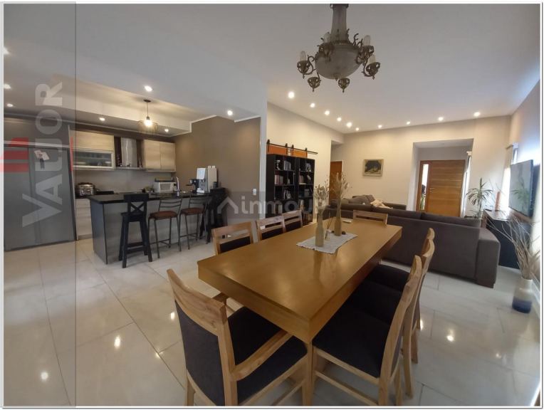 Casa en Venta en Malvinas Argentinas, G.B.A. Zona Norte