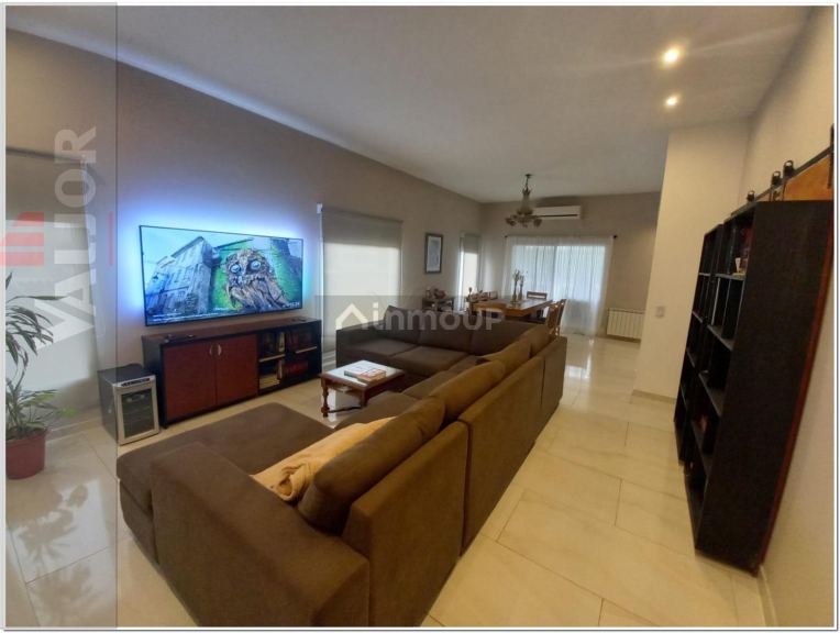 Casa en Venta en Malvinas Argentinas, G.B.A. Zona Norte
