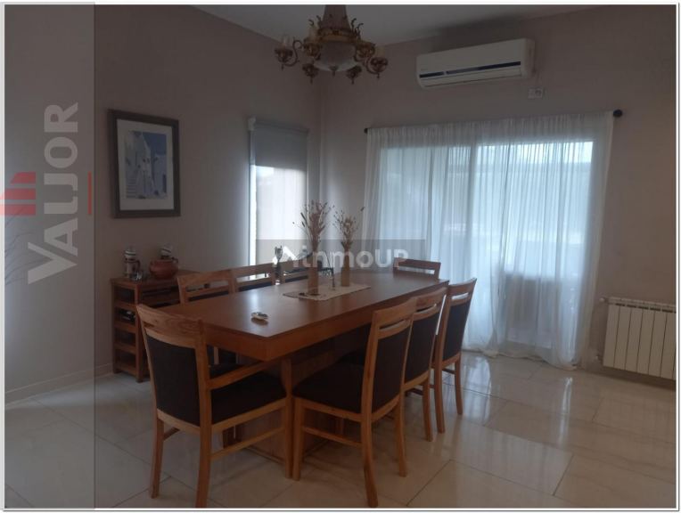 Casa en Venta en Malvinas Argentinas, G.B.A. Zona Norte