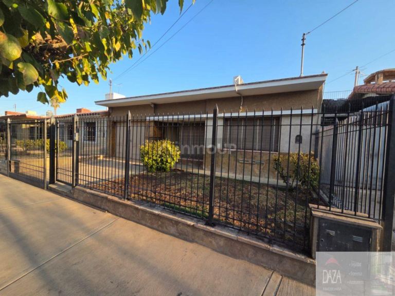 Casa en Venta en Guaymallen, Mendoza