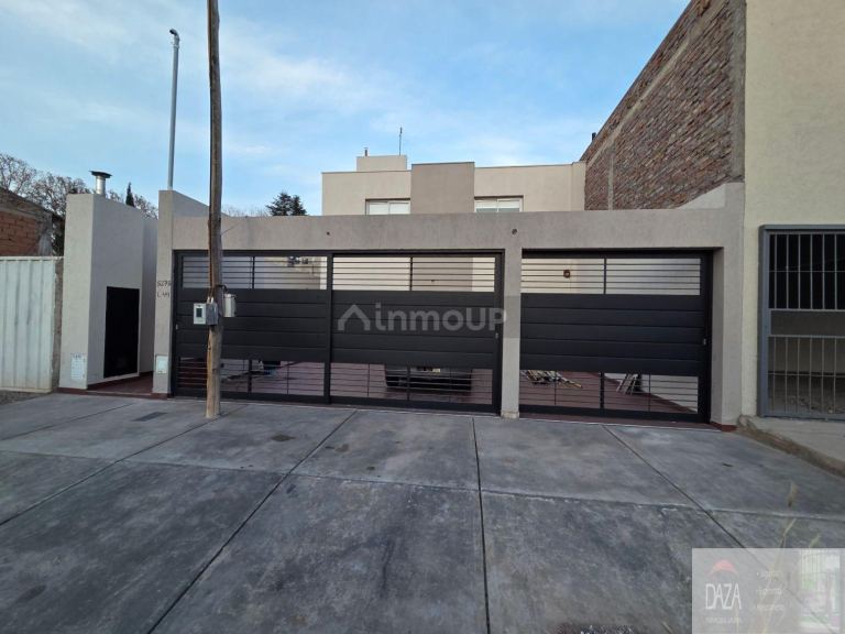 Duplex en Venta en Guaymallen, Mendoza