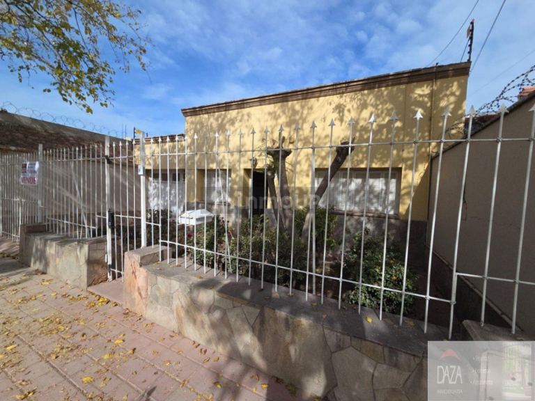 Casa en Venta en Guaymallen, Mendoza