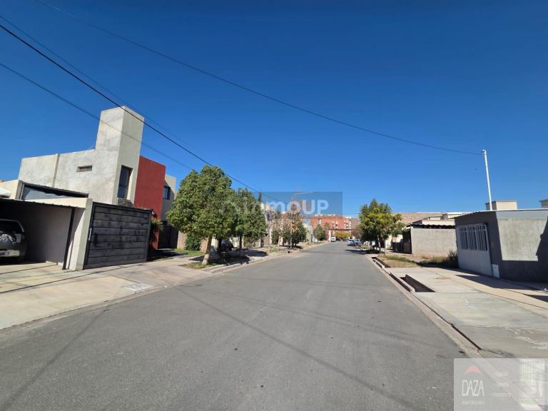 Duplex en Venta en Guaymallen, Mendoza