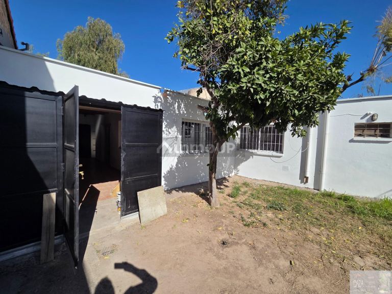 Casa en Alquiler en Guaymallen, Mendoza