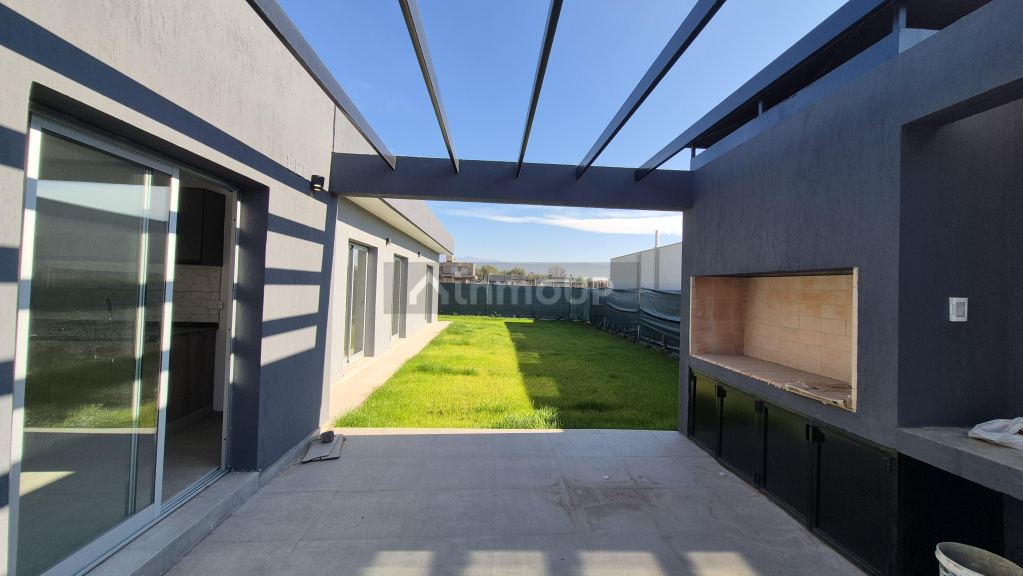 Casa en Alquiler en Maipu, Mendoza