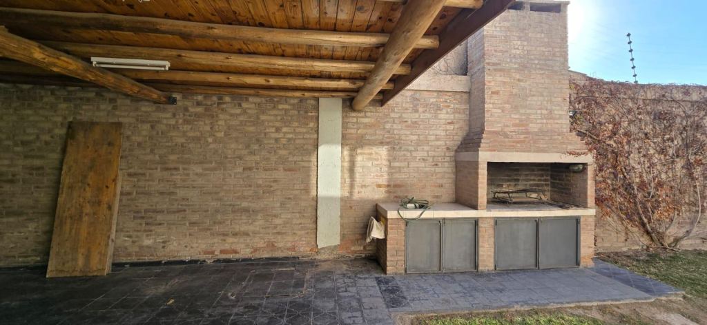 Casa en Venta en Las Heras, Mendoza