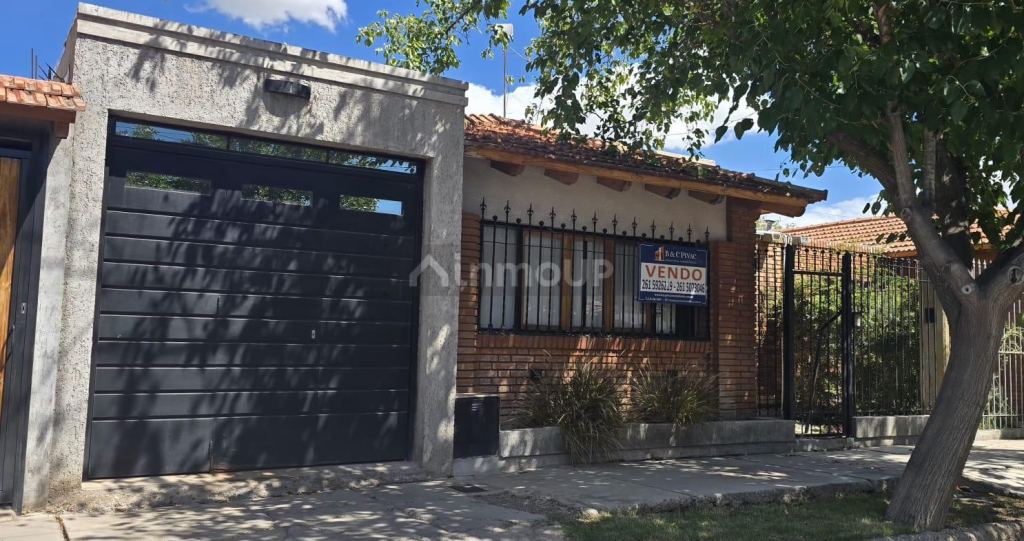 Casa en Venta en Guaymallen, Mendoza