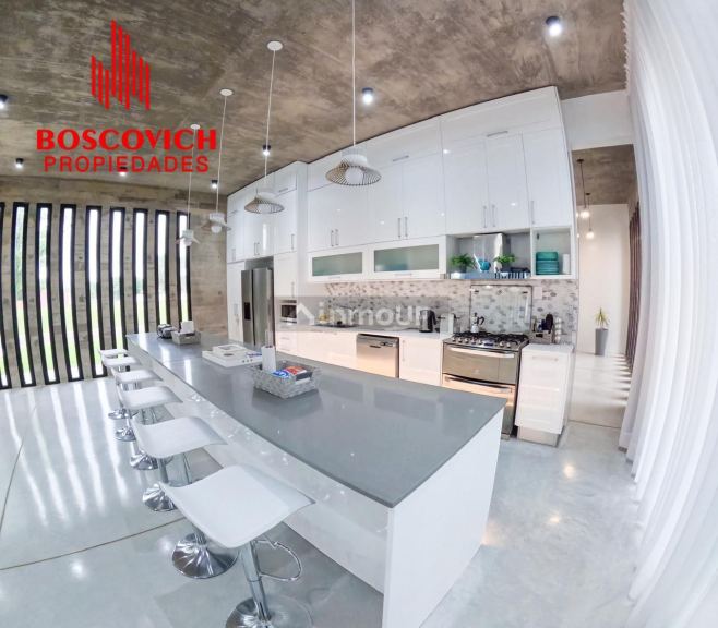 Casa en Venta en San Nicolas, Buenos Aires Interior - USD 700.000 | Inmoup - 23