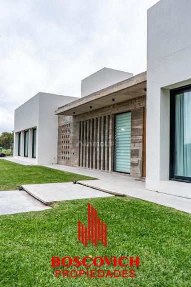 Casa en Venta en San Nicolas, Buenos Aires Interior - USD 700.000 | Inmoup - 17