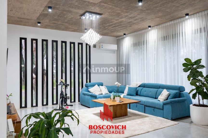 Casa en Venta en San Nicolas, Buenos Aires Interior - USD 700.000 | Inmoup - 6