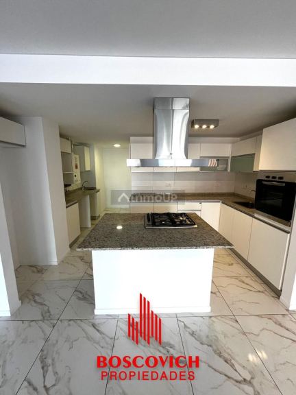 Departamento en Alquiler en Rosario, Santa Fe - $ 1.900.000 | Inmoup - 6