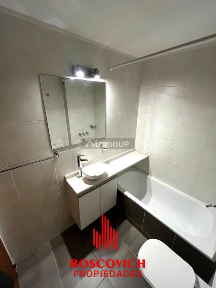 Departamento en Alquiler en Rosario, Santa Fe - $ 1.900.000 | Inmoup - 16
