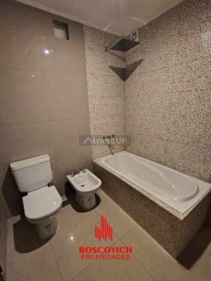 Casa en Venta en Rosario, Santa Fe - USD 175.000 | Inmoup - 11