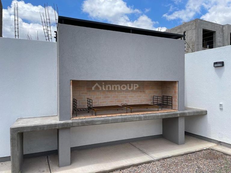 Departamento en Alquiler en Maipu, Mendoza
