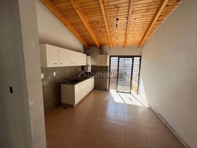 Departamento en Alquiler en Maipu, Mendoza